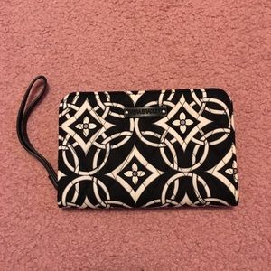 Vera Bradley Concerto Wristlet